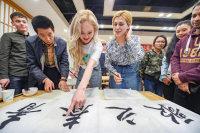 1683267997574769.jpg 201952215410690.jpg